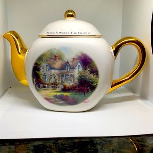 Thomas Kinkade Country Cottage Teapot